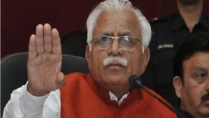 The development has added to the anger of Sikhs in the area, who had already decided to boycott BJP leaders, including Khattar, until he tenders his apology at the gurdwara in Dachar village.(HT Photot) The development has added to the anger of Sikhs in the area, who had already decided to boycott BJP leaders, including Khattar, until he tenders his apology at the gurdwara in Dachar village.(HT Photot)