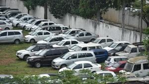 A view of a seized cars at RR Nagar in Bengaluru.(Arijit Sen/HT Photo) A view of a seized cars at RR Nagar in Bengaluru.(Arijit Sen/HT Photo)