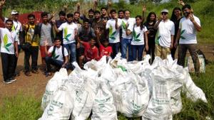 Members of NGO ‘Environment Life’ with bags filled with trash that they collected from a waterfall at Tapalwadi Neral, Matheran, Maharashtra, October 2, 2018.(HT Photo) Members of NGO ‘Environment Life’ with bags filled with trash that they collected from a waterfall at Tapalwadi Neral, Matheran, Maharashtra, October 2, 2018.(HT Photo)