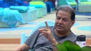 From Anup Jalota to Sreesanth, here is what celeb contestants inside Bigg Boss 12 house are earning. From Anup Jalota to Sreesanth, here is what celeb contestants inside Bigg Boss 12 house are earning.