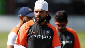 File image of India cricketer Murali Vijay in action during a training session.(Action Images via Reuters) File image of India cricketer Murali Vijay in action during a training session.(Action Images via Reuters)