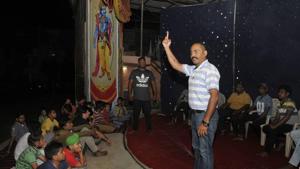 Jyoti Bhardwaj rehearsing at Ordnance Cable Factory Sanskritik Manch in Sector 29. Their shows opens on Oct 9.(HT Photo) Jyoti Bhardwaj rehearsing at Ordnance Cable Factory Sanskritik Manch in Sector 29. Their shows opens on Oct 9.(HT Photo)