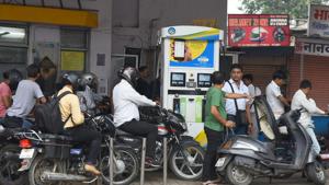 With petrol and diesel prices continuing to rise, the Congress on Sunday termed the Rs 2.5 a litre cut in the fuel prices by the Centre an “electoral lollipop” aimed at the five poll-bound states.(File Photo) With petrol and diesel prices continuing to rise, the Congress on Sunday termed the Rs 2.5 a litre cut in the fuel prices by the Centre an “electoral lollipop” aimed at the five poll-bound states.(File Photo)