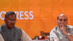 Uttarakhand chief minister Trivendra Singh Rawat with Union home minister Rajnath Singh at the Uttarakhand Investors Summit, Monday, October 8, 2018.(HT Photo) Uttarakhand chief minister Trivendra Singh Rawat with Union home minister Rajnath Singh at the Uttarakhand Investors Summit, Monday, October 8, 2018.(HT Photo)