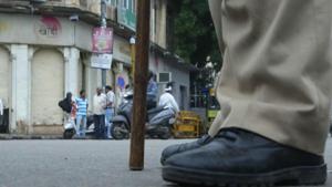 Police in UP’s Ballia filed a case following a complaint by four students of an inter-college that they were beaten up by fellow students for chanting ‘Bharat Mata ki Jai’.(HT File / Representative Photo) Police in UP’s Ballia filed a case following a complaint by four students of an inter-college that they were beaten up by fellow students for chanting ‘Bharat Mata ki Jai’.(HT File / Representative Photo)