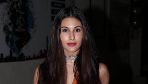 Amyra Dastur has claimed to have been harassed on the film sets.(IANS) Amyra Dastur has claimed to have been harassed on the film sets.(IANS)