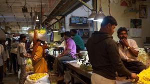 India’s flower industry from farm to market as inflation risks mount.(Bloomberg) India’s flower industry from farm to market as inflation risks mount.(Bloomberg)