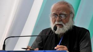 Rahul Singh at the opening session of day-1 of Khushwant Singh Literature Festival at Kasauli on Friday.(Ravi Kumar/HT) Rahul Singh at the opening session of day-1 of Khushwant Singh Literature Festival at Kasauli on Friday.(Ravi Kumar/HT)