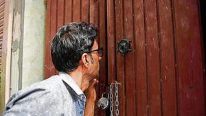 The house had been sealed by the police after 11 members of the Bhatia family were found dead on June 1.(Sanchit Khanna/HT file photo) The house had been sealed by the police after 11 members of the Bhatia family were found dead on June 1.(Sanchit Khanna/HT file photo)