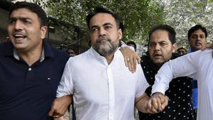 Ashish Pandey, accused of brandishing gun at guests outside a hotel in New Delhi, being brought out of the Patiala House Courts in New Delhi, Thursday, Oct 18, 2018.(PTI) Ashish Pandey, accused of brandishing gun at guests outside a hotel in New Delhi, being brought out of the Patiala House Courts in New Delhi, Thursday, Oct 18, 2018.(PTI)