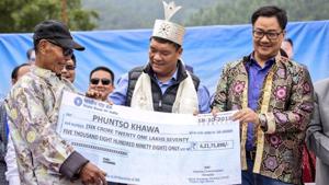 More than 56 years after India’s war with China, villagers of Arunachal Pradesh have received nearly Rs 38 crore as compensation for the land acquired by the Army to set up its bases, bunkers and barracks.(BJP Dima Hasao district/Twitter) More than 56 years after India’s war with China, villagers of Arunachal Pradesh have received nearly Rs 38 crore as compensation for the land acquired by the Army to set up its bases, bunkers and barracks.(BJP Dima Hasao district/Twitter)