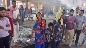 Relatives mourn during the cremation of a young boy, victim of Friday's train accident, in Amritsar, India, Saturday, Oct. 20, 2018.(AP) Relatives mourn during the cremation of a young boy, victim of Friday's train accident, in Amritsar, India, Saturday, Oct. 20, 2018.(AP)