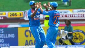 File photo of R Ashwin and Ajinkya Rahane(AFP/Getty Images) File photo of R Ashwin and Ajinkya Rahane(AFP/Getty Images)