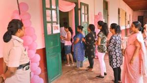 The Congress-JD(S) coalition govt in Karnataka faces a test as three Lok Sabha and two assembly seats go to polls on November 3.(PTI/File Photo) The Congress-JD(S) coalition govt in Karnataka faces a test as three Lok Sabha and two assembly seats go to polls on November 3.(PTI/File Photo)