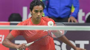PV Sindhu plays against Chinese Taipei player Tai Tzu Ying in the women's singles badminton final match at the Asian Games.(PTI) PV Sindhu plays against Chinese Taipei player Tai Tzu Ying in the women's singles badminton final match at the Asian Games.(PTI)