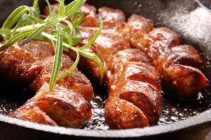 “Wet” sausages need to be cooked, either in a frying pan or grilled(Shutterstock) “Wet” sausages need to be cooked, either in a frying pan or grilled(Shutterstock)