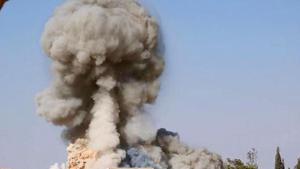 US-backed fighters in Syria were battling to oust ISIS from its eastern holdout of Hajin.(REUTERS/ HT file photo) US-backed fighters in Syria were battling to oust ISIS from its eastern holdout of Hajin.(REUTERS/ HT file photo)
