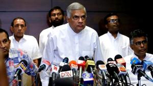 Sri Lanka's ousted Prime Minister Ranil Wickremesinghe arrives at a news conference in Colombo, Sri Lanka October 27, 2018.(REUTERS) Sri Lanka's ousted Prime Minister Ranil Wickremesinghe arrives at a news conference in Colombo, Sri Lanka October 27, 2018.(REUTERS)