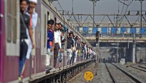 A 26-year-old woman delivered in a local train in Mumbai on October 25 after she was allegedly refused admission by at least two civic-run hospitals and was directed to approach another facility in Central Mumbai while she was in labour, her husband alleged Monday.(Representative Image/HT File Photo) A 26-year-old woman delivered in a local train in Mumbai on October 25 after she was allegedly refused admission by at least two civic-run hospitals and was directed to approach another facility in Central Mumbai while she was in labour, her husband alleged Monday.(Representative Image/HT File Photo)