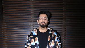 Ayushmann Khurrana is basking in the success of his film Badhaai Ho.(Viral Bhayani) Ayushmann Khurrana is basking in the success of his film Badhaai Ho.(Viral Bhayani)