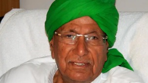 The expulsion was announced by former Haryana Chief Minister Om Prakash Chautala, who is the National President of the INLD and grandfather of both youth leaders.(HT Photo) The expulsion was announced by former Haryana Chief Minister Om Prakash Chautala, who is the National President of the INLD and grandfather of both youth leaders.(HT Photo)
