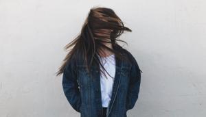 How hot or how cold should the water temperature be for good hair?(Photo by Hailey Reed on Unsplash) How hot or how cold should the water temperature be for good hair?(Photo by Hailey Reed on Unsplash)
