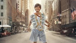 Shah Rukh Khan gets a new Zero poster on his birthday ahead of trailer launch. Shah Rukh Khan gets a new Zero poster on his birthday ahead of trailer launch.