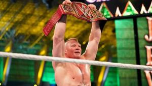 Brock Lesnar defeated Braun Strowman to claim the WWE Universal Championship.(WWE)