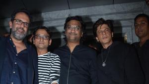 Actor Shah Rukh Khan with director Aanand L Rai, and singer Atul during his birthday celebration in Mumbai.(IANS) Actor Shah Rukh Khan with director Aanand L Rai, and singer Atul during his birthday celebration in Mumbai.(IANS)