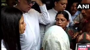 TMC leaders meet the families of the five people who were killed by suspected United Liberation Front of Assam (Independent) ultras.(ANI/Twitter) TMC leaders meet the families of the five people who were killed by suspected United Liberation Front of Assam (Independent) ultras.(ANI/Twitter)
