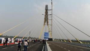 The cable-stayed Signature Bridge was inaugurated in New Delhi on November 4.(AFP Photo) The cable-stayed Signature Bridge was inaugurated in New Delhi on November 4.(AFP Photo)