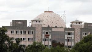 Kumbhar said that BJP corporators who ensured that contractor Nitin Warghade be blacklisted in 2014 have not raised any objection to his reinstatement by the civic administration(Rahul Raut/HT PHOTO) Kumbhar said that BJP corporators who ensured that contractor Nitin Warghade be blacklisted in 2014 have not raised any objection to his reinstatement by the civic administration(Rahul Raut/HT PHOTO)