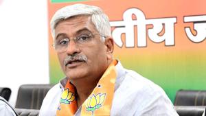 Rajasthan minister Gajendra Singh Shekhawat addressing a press confrence in Jaipur on Tuesday, November 6, 2018.(HT Photo) Rajasthan minister Gajendra Singh Shekhawat addressing a press confrence in Jaipur on Tuesday, November 6, 2018.(HT Photo)