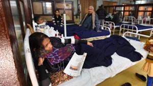 Patients from other states account for 30-40% of patients treated in large Delhi hospitals.(HT?Picture for representation) Patients from other states account for 30-40% of patients treated in large Delhi hospitals.(HT?Picture for representation)