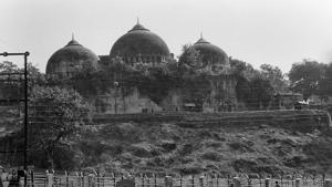 File photo dated October 1990, shows Babri Masjid in Ayodhya.(PTI) File photo dated October 1990, shows Babri Masjid in Ayodhya.(PTI)