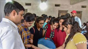 The process for filing nomination papers for the Rajasthan assembly election will begin from Monday.(PTI)