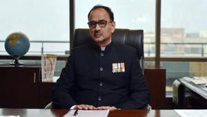The Central Vigilance Commission (CVC) handed over a report of its probe on Central Bureau of Investigation (CBI) director Alok Verma, who was divested of his powers last month, to the Supreme Court on Monday.(Ravi Choudhary/HT PHOTO) The Central Vigilance Commission (CVC) handed over a report of its probe on Central Bureau of Investigation (CBI) director Alok Verma, who was divested of his powers last month, to the Supreme Court on Monday.(Ravi Choudhary/HT PHOTO)