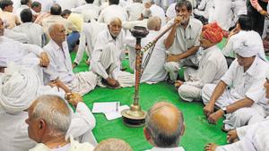 The ‘sarv-khap’ panchayat in Haryana’s Charkhi village, many resolutions were passed including ban on gay sex and live-in relationships.(HT File / Representative Photo) The ‘sarv-khap’ panchayat in Haryana’s Charkhi village, many resolutions were passed including ban on gay sex and live-in relationships.(HT File / Representative Photo)