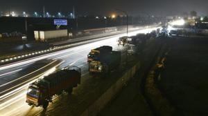 A general view of parked on the road leading to Eastern Peripheral Expressway at Delhi- Meerut Road in New Delhi.(Sanchit Khanna/HT File) A general view of parked on the road leading to Eastern Peripheral Expressway at Delhi- Meerut Road in New Delhi.(Sanchit Khanna/HT File)