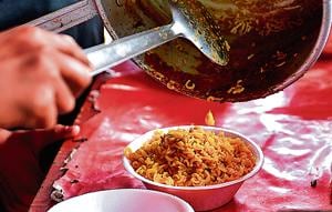 Instant noodles being served at a food stall in New Delhi.(AFP) Instant noodles being served at a food stall in New Delhi.(AFP)