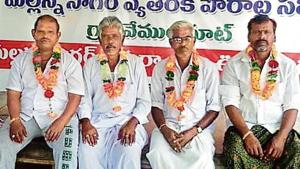 Majority of residents of Vemulaghat village in Telangana have vowed not to vote for ruling TRS over a land acquisition row.(HT Photo)
