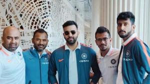 Indian T20 and ODI vice-captain Rohit Sharma poses alongside Yuzvendra Chahal, Khaleel Ahmed, fielding coach R Sridhar and another support staff before the team departed for the tour to Australia.(Twitter/Rohit Sharma) Indian T20 and ODI vice-captain Rohit Sharma poses alongside Yuzvendra Chahal, Khaleel Ahmed, fielding coach R Sridhar and another support staff before the team departed for the tour to Australia.(Twitter/Rohit Sharma)