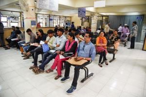 The Pune region of the passport office serves a total of 12 districts from western Maharashtra and Marathwada. Here, people are seen waiting in the regional passport office on SB road in Pune.(HT PHOTO) The Pune region of the passport office serves a total of 12 districts from western Maharashtra and Marathwada. Here, people are seen waiting in the regional passport office on SB road in Pune.(HT PHOTO)