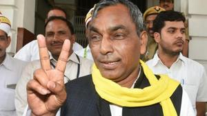 Suheldev Bhartiya Samaj Party (SBSP) chief and senior UP minister Om Praskash Rajbhar is upset over non-allotment of an accommodation to run the party office despite BJP chief Amit Shah’s assurance.(PTI File) Suheldev Bhartiya Samaj Party (SBSP) chief and senior UP minister Om Praskash Rajbhar is upset over non-allotment of an accommodation to run the party office despite BJP chief Amit Shah’s assurance.(PTI File)