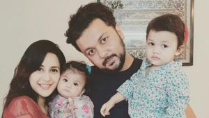 Chahatt Khanna with husband Farhan Mirza in happier times.(Twitter) Chahatt Khanna with husband Farhan Mirza in happier times.(Twitter)