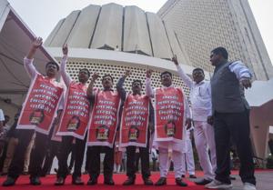 Maratha groups protest against BJP government during the winter assembly session at Vidhan Bhavan.(Pratik Chorge/HT Photo) Maratha groups protest against BJP government during the winter assembly session at Vidhan Bhavan.(Pratik Chorge/HT Photo)