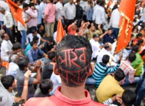 Maratha protests erupted in Chakan, Pune on July 30.(HT/PHOTO) Maratha protests erupted in Chakan, Pune on July 30.(HT/PHOTO)