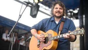 Jeff Tweedy , who grew up in Illinois in the United States, is a celebrated singer-songwriter. (AP File Photo) Jeff Tweedy , who grew up in Illinois in the United States, is a celebrated singer-songwriter. (AP File Photo)