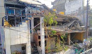 The building is situated in a residential area near Husadia in Gomti Nagar..(Deepak Gupta/ HT Photo) The building is situated in a residential area near Husadia in Gomti Nagar..(Deepak Gupta/ HT Photo)