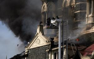 Fireman used smoke as defence against the terrorists(HT PHOTO) Fireman used smoke as defence against the terrorists(HT PHOTO)